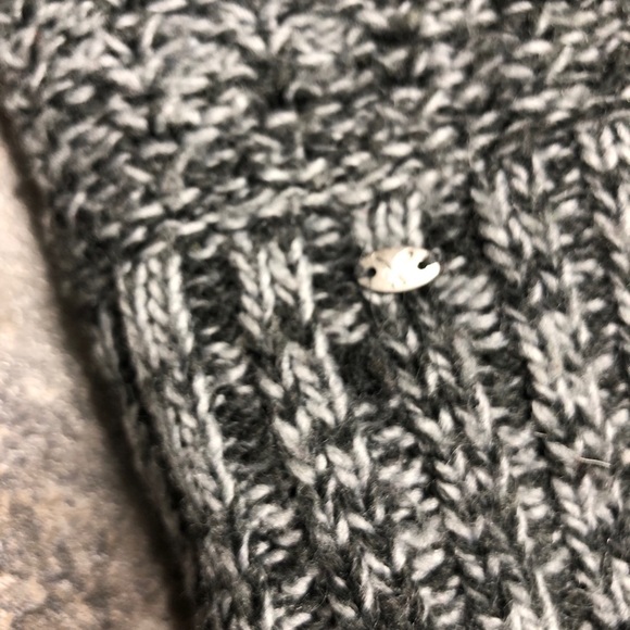 AMERICAN EAGLE SOFT PINK BLACK RED GREEN YELLOW KNIT JEGGING SWEATER SMALL WOOL - Picture 6 of 10